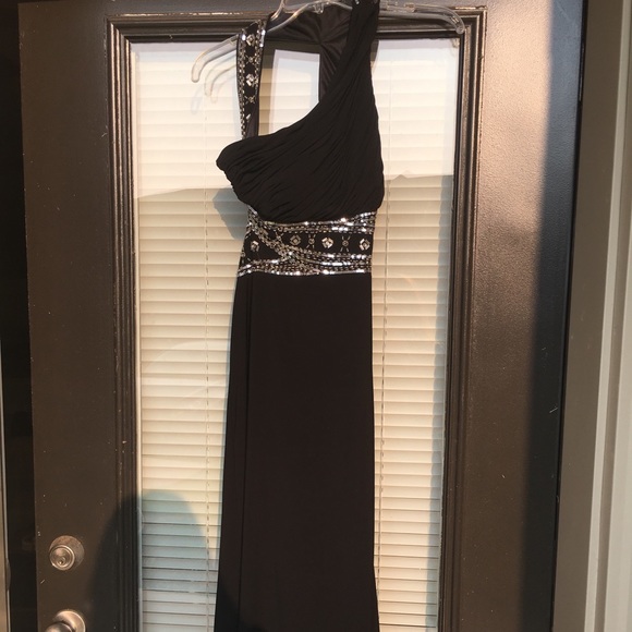 Adrianna Papell Dresses & Skirts - Adrianna Papell One Shoulder Prom Dress